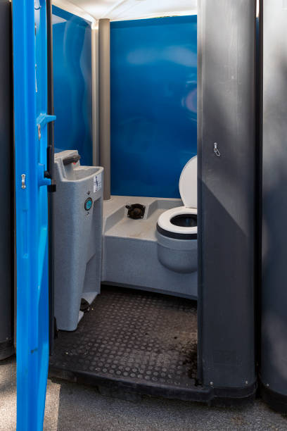 Best Portable toilet rental cost  in Dell Rapids, SD